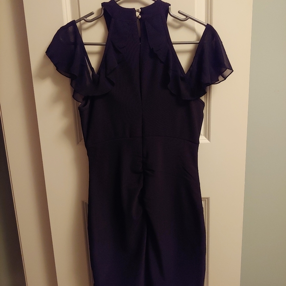 Off the shoulder mini black dress - Picture 5 of 5